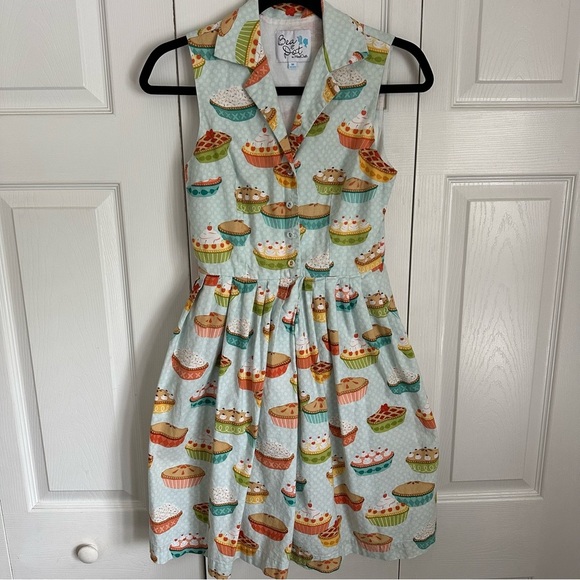 ModCloth Bea & Dot Womens Novelty Pie Print Pin Up Dress Sz M Cottagecore - Picture 1 of 14